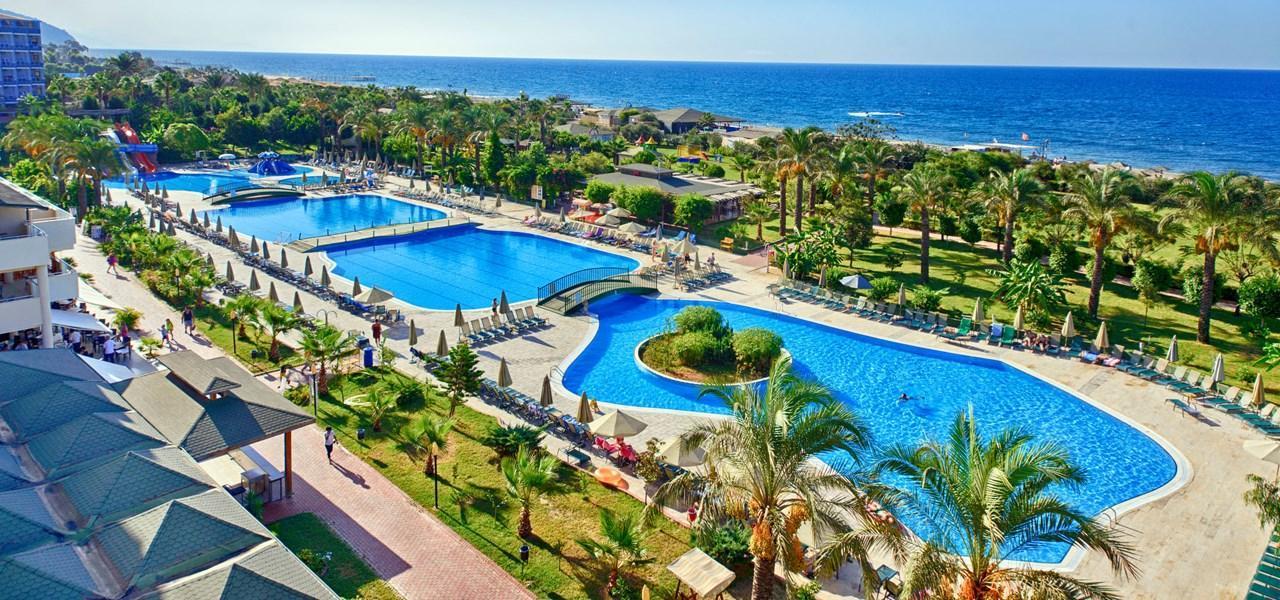Mc Arancia Resort Hotel 阿拉尼亚 外观 照片