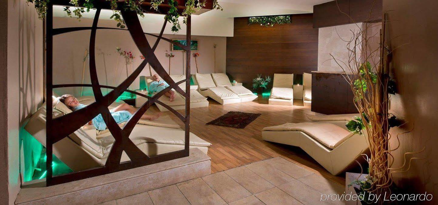 Mc Arancia Resort Hotel 阿拉尼亚 外观 照片